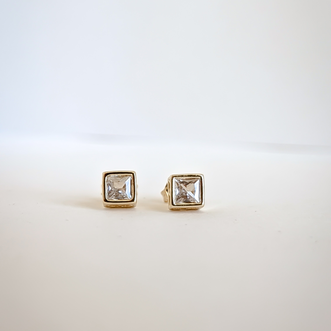 18k Gold Filled Cube Stud Earrings Cubic Zirconia