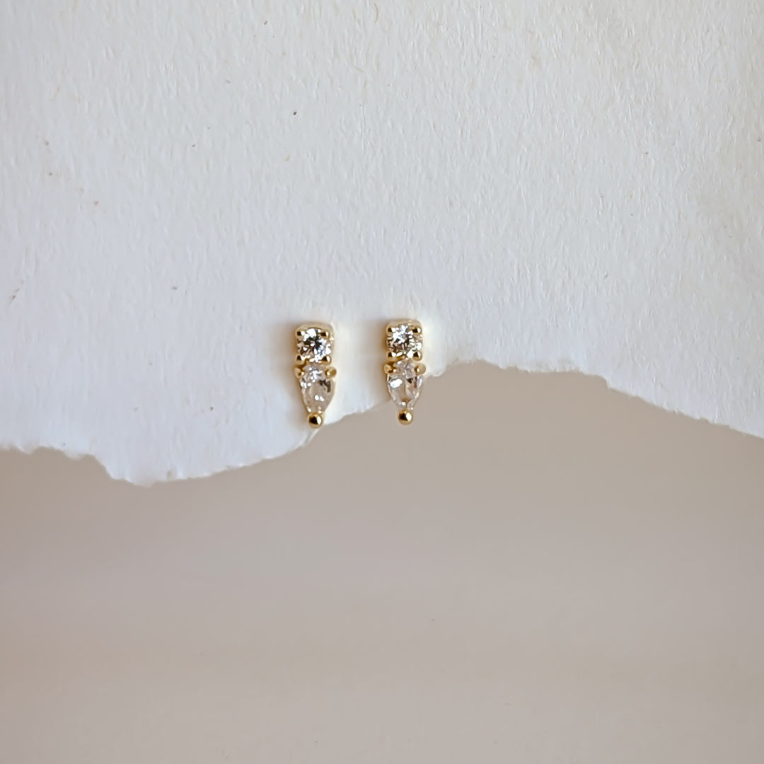 18k Gold Filled Love me or not Stud Earrings